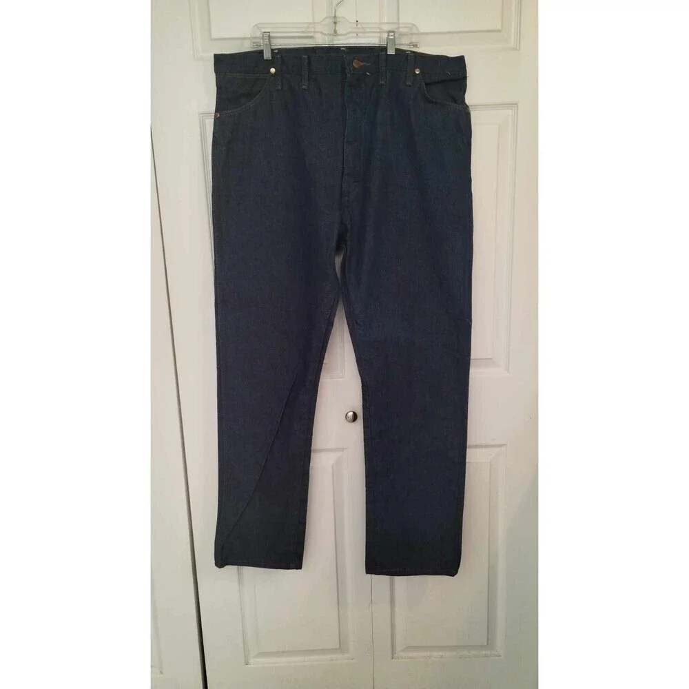 Wrangler Men's Dark Wash Straight Leg Jeans‎
